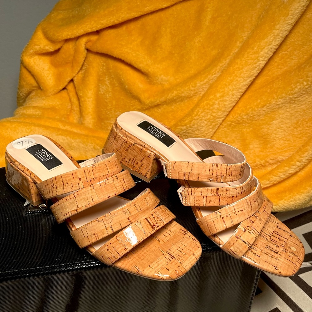 Cute cork-like heels with appeal